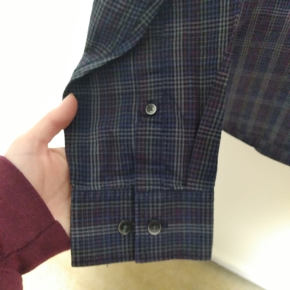 Calvin Klein Men's Dark Blue Red and Green Checked Plaid Button Front Shirt - Picture 3 of 8